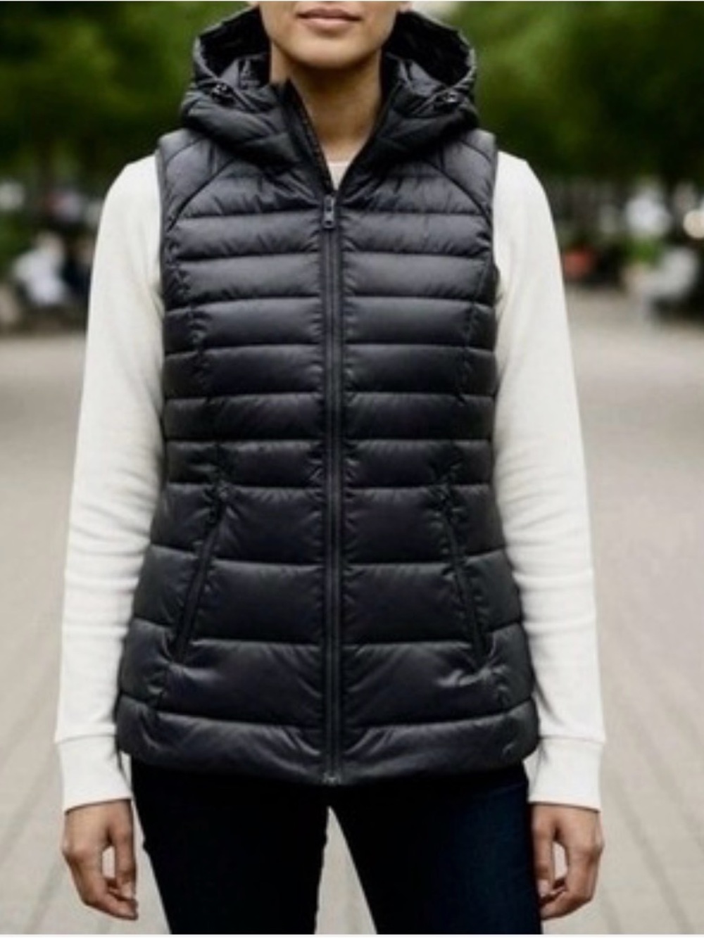 lululemon Brave the Cold Vest in Black